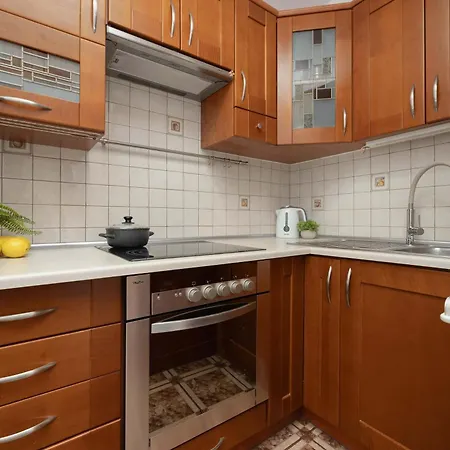 Lejlighed Downtown Near Metro With Balcony&ac By Renters Warszawa