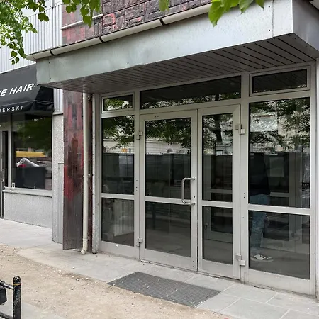 Downtown Near Metro With Balcony&ac By Renters Appartamento